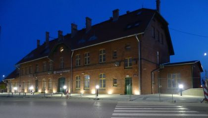 Ortelsburg bahnhof by night
