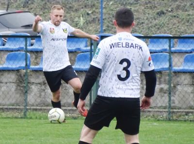 Listopadowa inauguracja wiosny