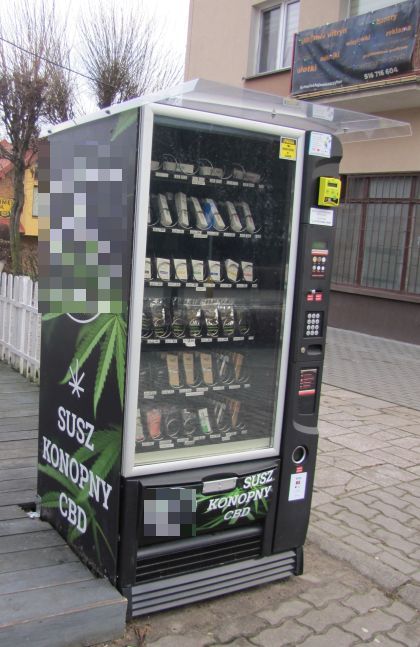 Automat z konopiami w centrum miasta