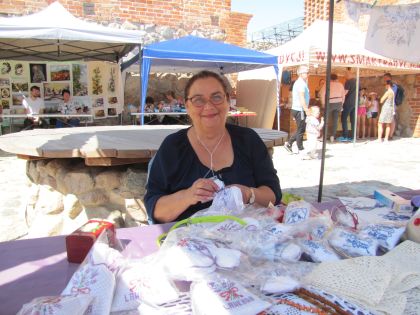 Jarmark  wrócił do ruin