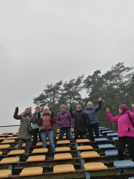 Na stadionie w marszowym gronie