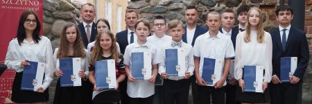 Nagrody dla dwanaściorga wspaniałych