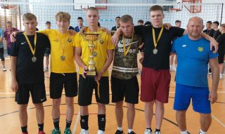 Puchar dla Forrest Volley