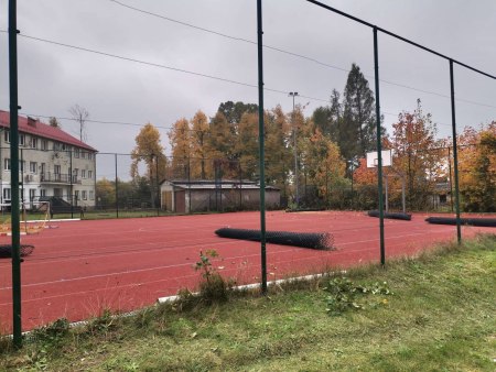 Modernizują orlika