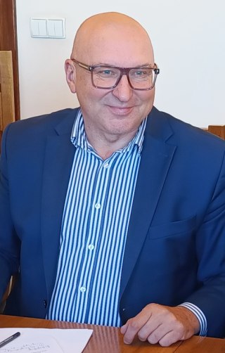 Starosta z większą kasą