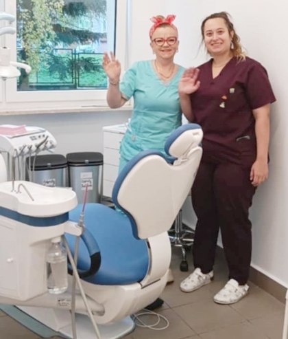 Szóstka z gabinetem stomatologicznym