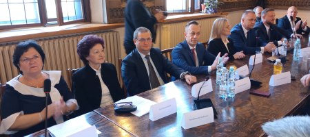 Wygrali przetarg i... zrezygnowali