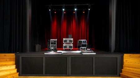 Zakończyli sceniczne rewolucje