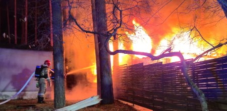 Pożar domku letniskowego
