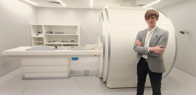 Rezonans ze sztuczną inteligencją